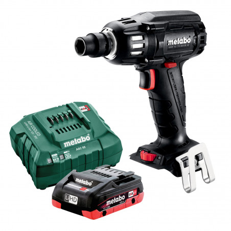 18V BRUSHLESS 400Nm IMPACT WRENCH BLACK EDITION KIT
